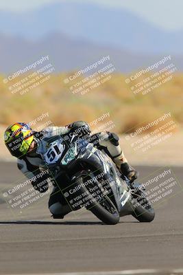 media/Oct-08-2022-SoCal Trackdays (Sat) [[1fc3beec89]]/Turn 16 (125pm)/